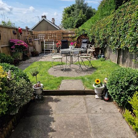 Town Cottage Ground Floor Appartment Bridgend  Exterior foto